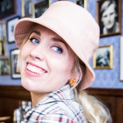 Kultursoppa: Jenny Almsenius sjunger Povel Ramel